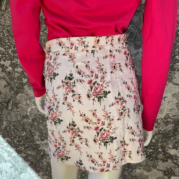 Vintage Pink Floral Skirt - Picture 4 of 8